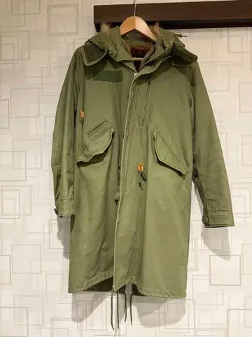 HARE 보아 부착 모즈 코트 올리브 그린 S