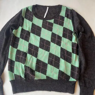 스나오 쿠와하라 다이아몬드 패턴 니트 스웨터