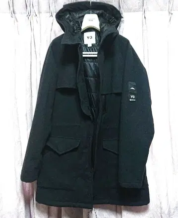 Y-3 블랙 다운 자켓 S 사이즈 고어텍스 GORE-TEX