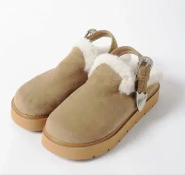 [ 2WAY로 신을 수 있는 ] 버클 퍼 크로그