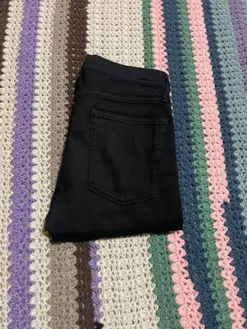 MR.Olive 블랙 슬림 스트레이트 데님