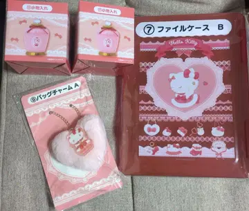 산리오 뽑기 헬로키티 세트