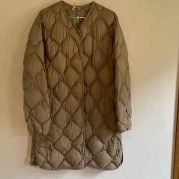 유니클로 릴랙스 라이트 다운 코트