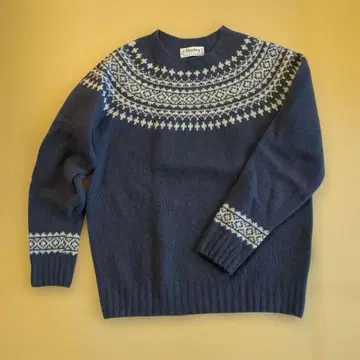 Harley 네이비 페어아일 패턴 스웨터