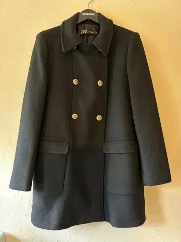 ZARA 블랙 울 피코트