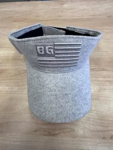 BRIEFING 그레이 선바이저