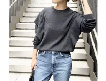 스픽앤스팬 워셔블 울 프릴 니트 풀오버