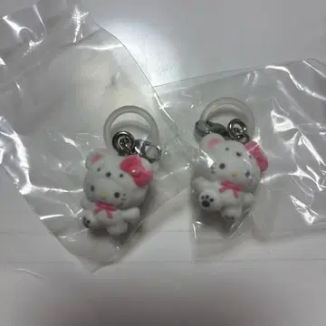 산리오 캐릭터즈 메지루시 액세서리 복슬복슬 스노우 헬로키티 2개
