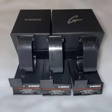 G-SHOCK 케이스와 스탠드 5종 세트
