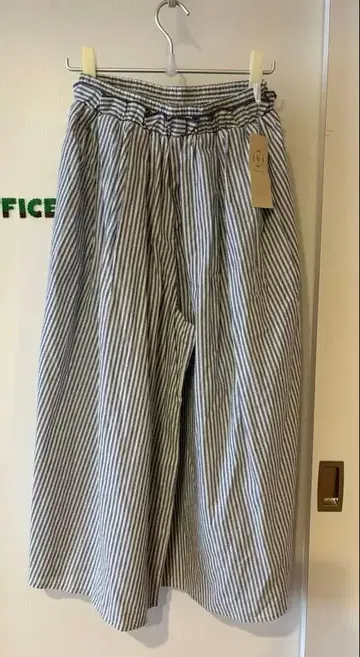 [ 미사용 ] 사만사 모스모스 스트라이프 팬츠