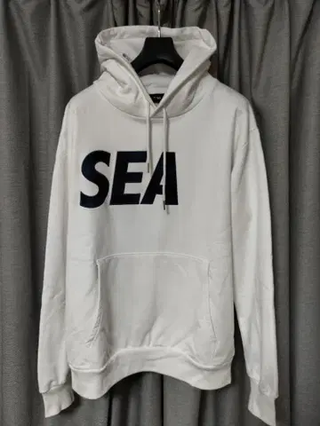 SEA WIND AND 후드 부착 후드티 화이트