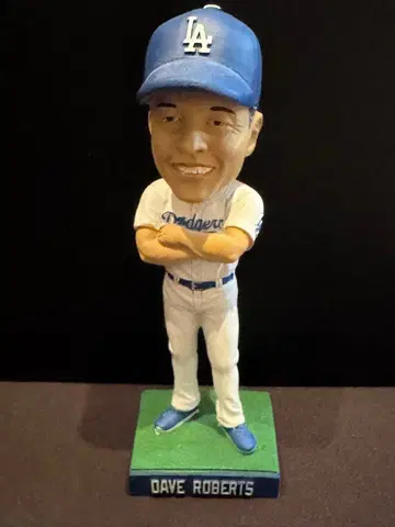 [ 레어 ] 데이브 로버츠 보블헤드 Dave roberts MLB