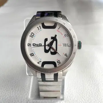 D&G 손목시계