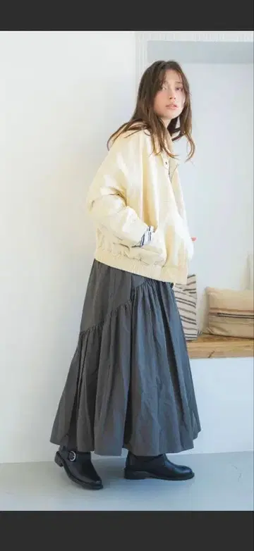 [새상품급] Ungrid 개더 디자인 스커트