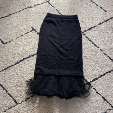 rienda 프릴 블랙 롱 스커트