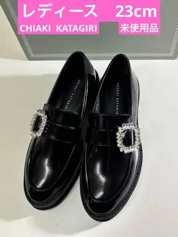 CHIAK KATAGIRI 여성용 로퍼 비쥬 장식