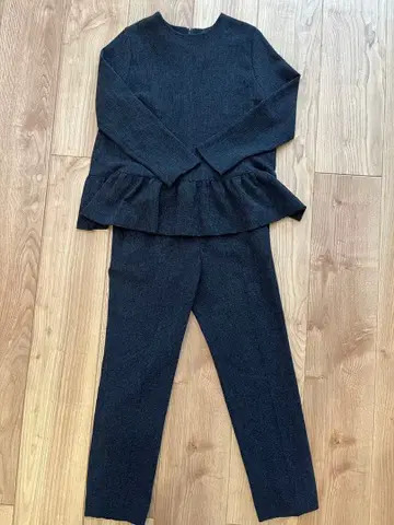 유나이티드 애로우즈 네이비 페플럼 상의와 팬츠 셋업