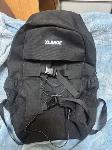 XLARGE 블랙 백팩