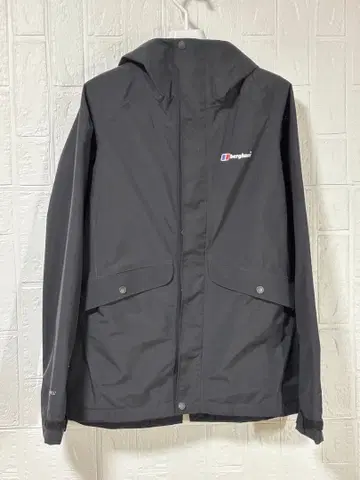 Berghaus 블랙 마운틴 파카