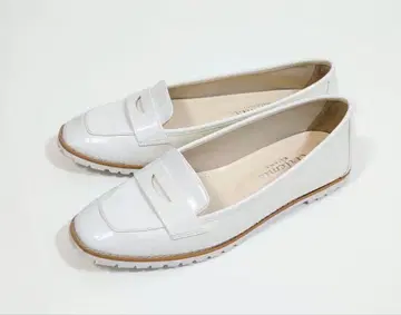 아르테미스 바이 다이애나 스퀘어토 로퍼 24.5cm 화이트