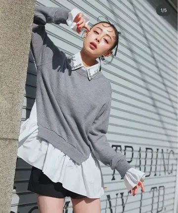 레이어드 스타일 그레이 니트