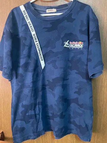 AVIREX 카모 패턴 T셔츠 2019 레드불 에어 레이스