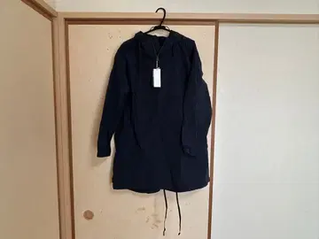 STILL BY HAND 아노락