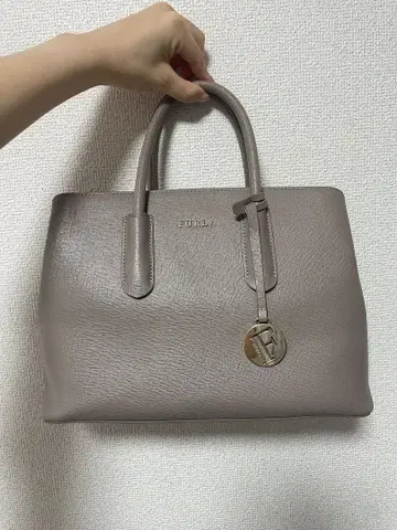 FURLA 그레이 토트백