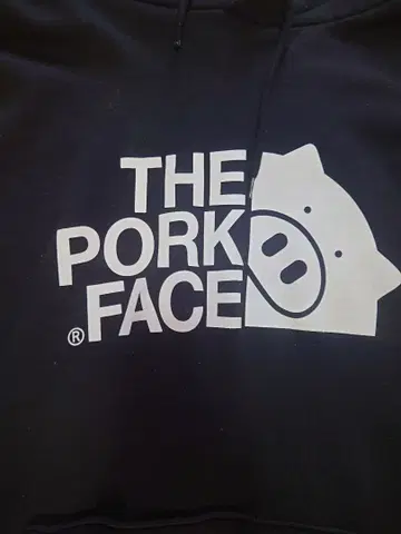 THE PORK FACE 후드 부착 후드티 블랙