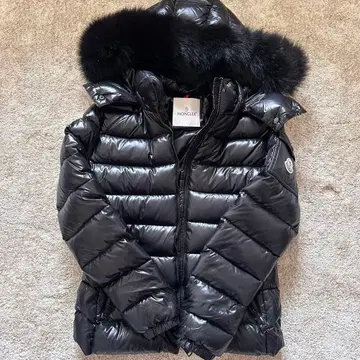 [ 새상품급 ] MONCLER 블랙 다운 자켓 사이즈 1