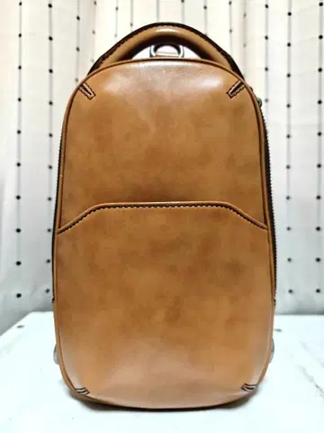 미사용품 엘르 가죽 바디백 06-OS 브라운