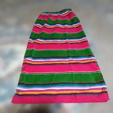 핑크와 그린 스트라이프 롱 스커트