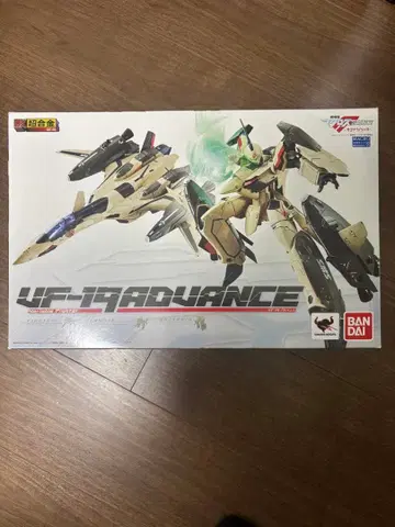 DX 초합금 VF-19 ADVANCE
