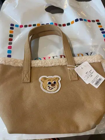 러브러리 바이 페이 와펜 보아 토트백