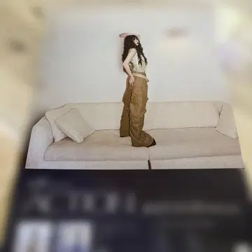 eill New Ep. ACTION 포스터