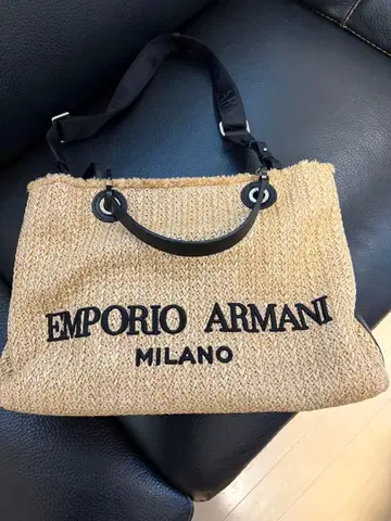 계절 외 세일 EMPORIO ARMANI 스트로우 백