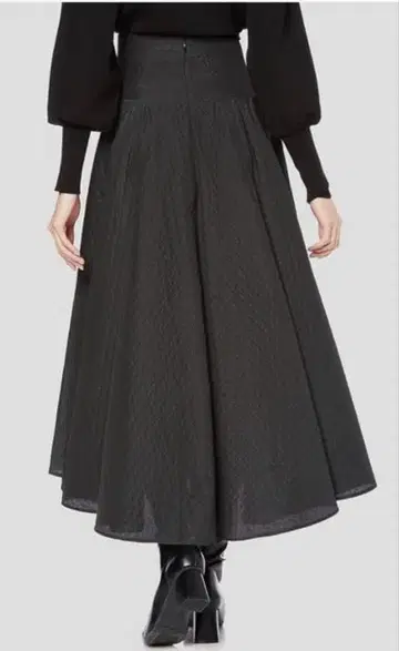 [프레이 아이디] 퀼팅 자카드 플레어 스커트