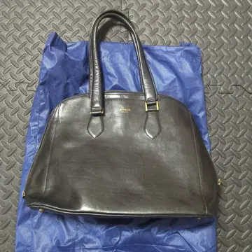 다코타 블랙 가죽 토트백