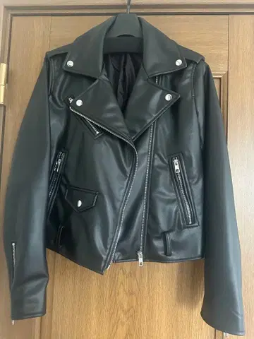 ZARA 블랙 라이더 자켓 L