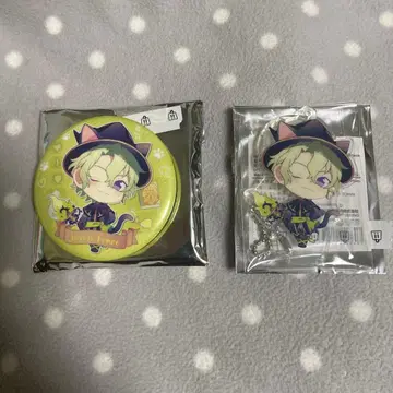 앙스타 중국 동취 아크릴 스탠드 토모에 히요리 캔뱃지 & 키링 세트