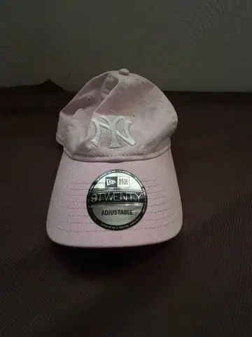 뉴욕 양키스 핑크 캡