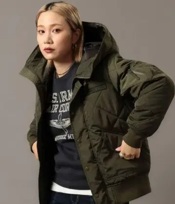 AVIREX 자켓 올리브색