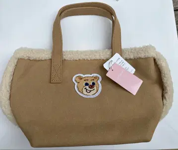 러브러리 바이 페이 올드 테디 와펜 보아 토트백