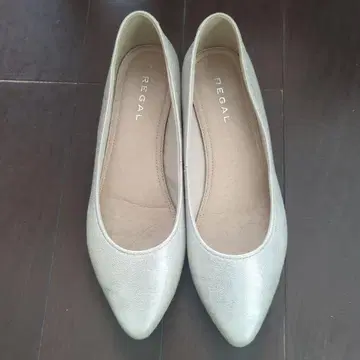 REGAL 실버 스틸레토 펌프스 24