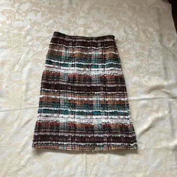 1회 사용 멀티 컬러 프랑스 트위드 타이트 스커트 고급 기성복 M 사이즈