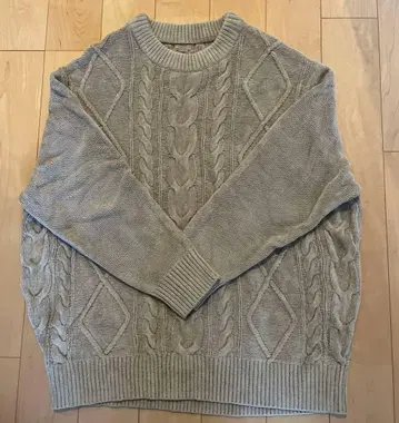 ABYTS 케이블 니트 긴팔 스웨터 사이즈 2