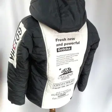 택 포함 새상품 GOTCHA 후드 부착 다운 자켓 XL 사이즈