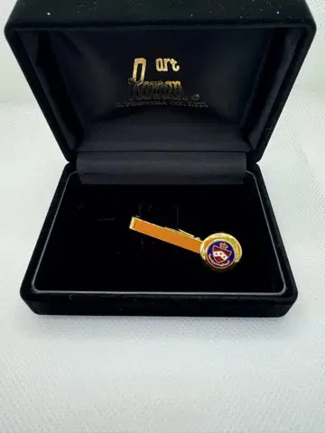 [ 요시다 사부로 상점 ] 넥타이핀 왕관 금파랑 칠보