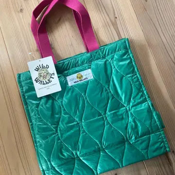 신 WILD WALLET'S 퀼팅 토트백 그린