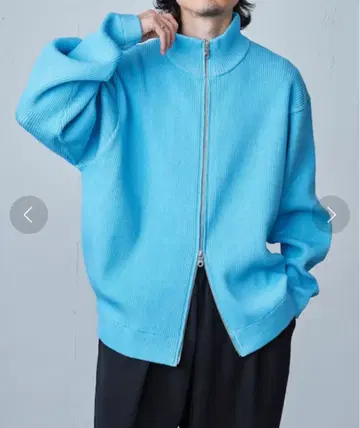 Lui's 스카이블루 하이넥 스웨터 L